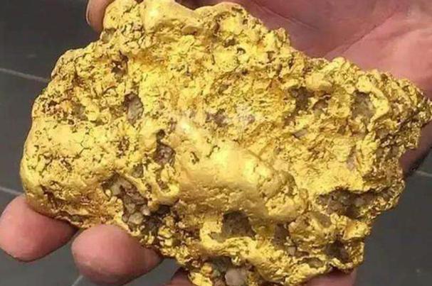 矿石黄金值多少钱，黄金矿石多少钱一斤